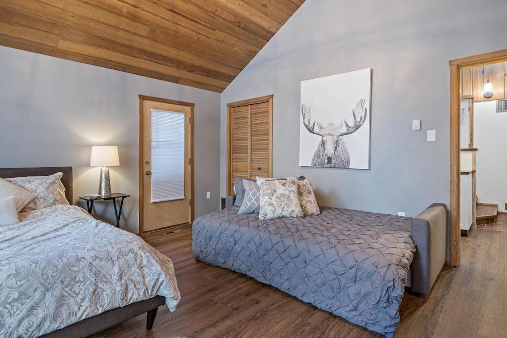 Canmore Cabin By Canadian Rockies Vacation Rentals Exterior photo