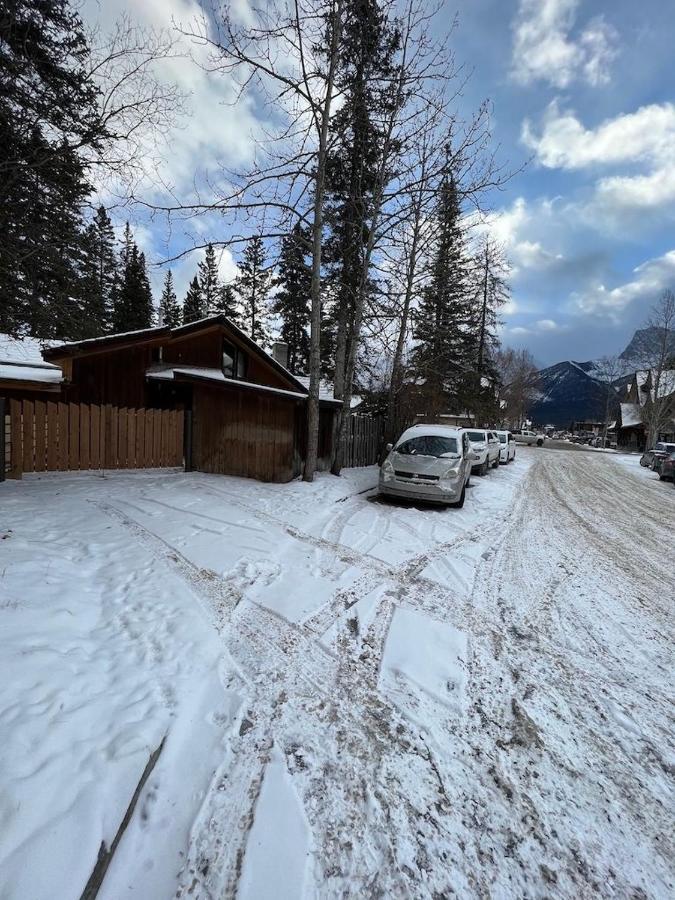 Canmore Cabin By Canadian Rockies Vacation Rentals Exterior photo