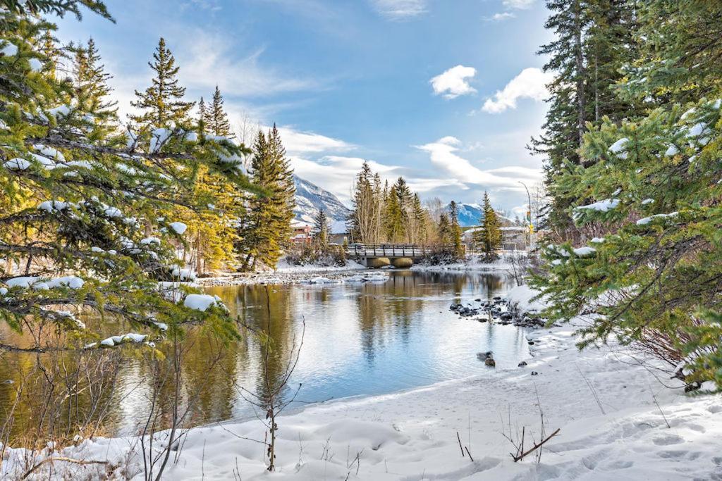 Canmore Cabin By Canadian Rockies Vacation Rentals Exterior photo