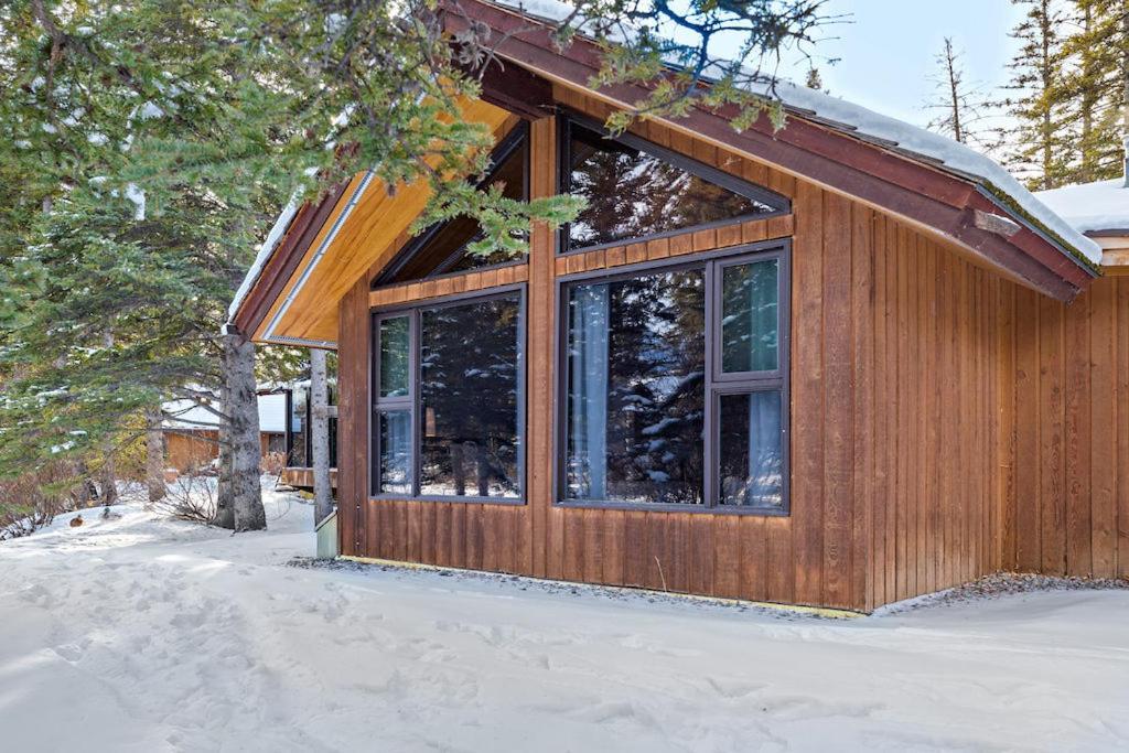 Canmore Cabin By Canadian Rockies Vacation Rentals Exterior photo