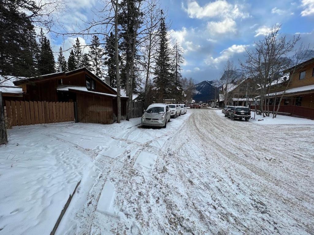 Canmore Cabin By Canadian Rockies Vacation Rentals Exterior photo